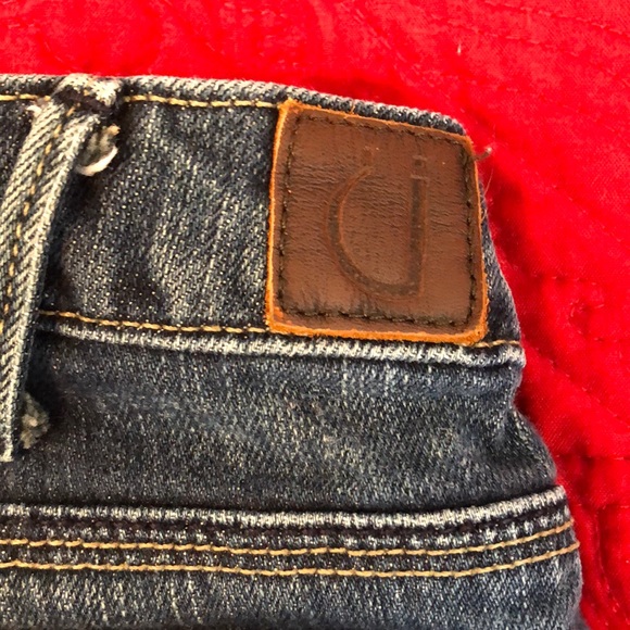 U Jeans - Picture 5 of 8